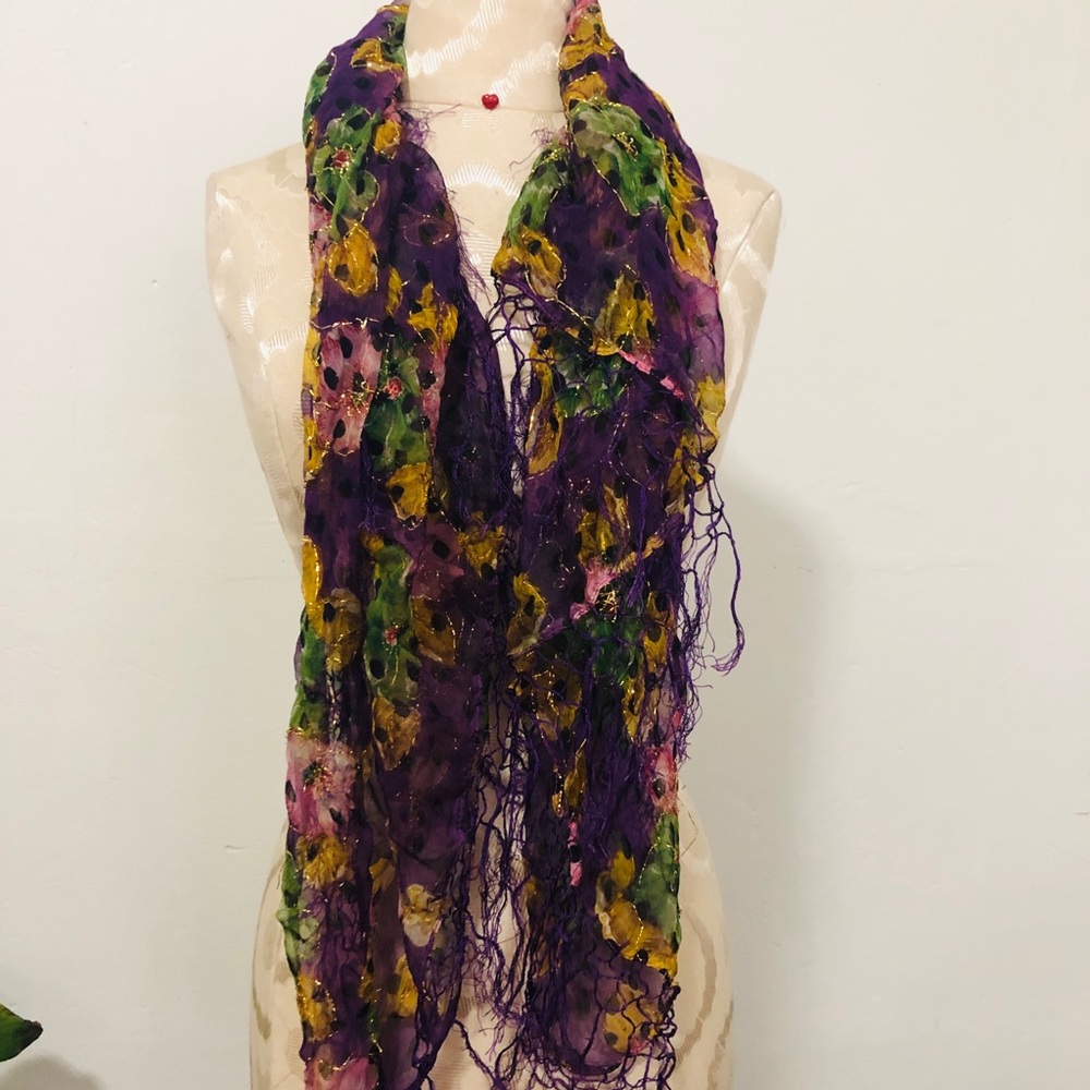 Colorful scarf - Picture 2 of 5